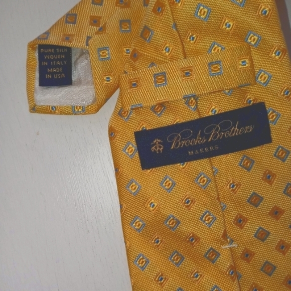 BROOKS BROTHERS (Made in Italy) 100% Silk Tie - Picture 4 of 12